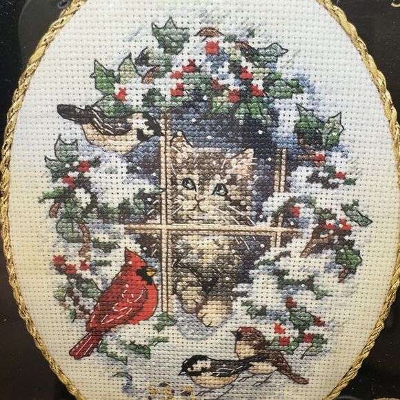 Dimensions Gold Collection Petites Cross Stitch  Kit Snowed In Kitten VTG 1999 - Picture 10 of 10